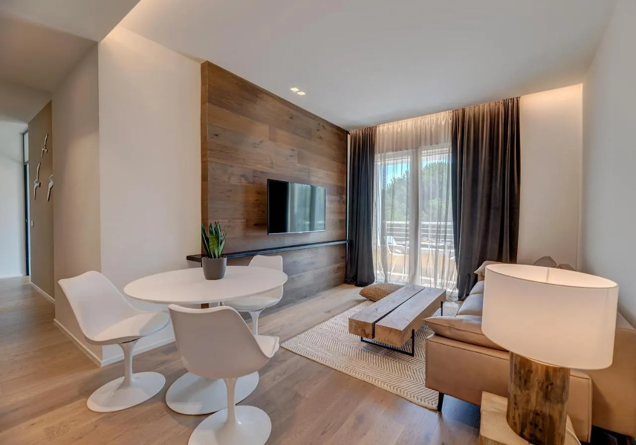 Arveskida Suite Apartment Κάλιαρι